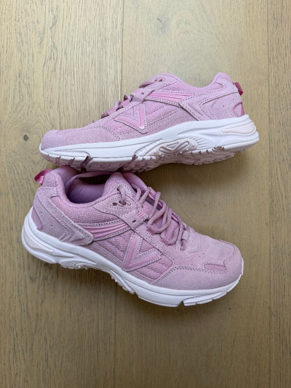 Vionic 23Walk Pink Sneakers